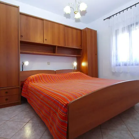 Apartament Miranda 1858 Fažana