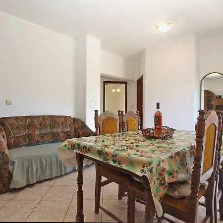 Miranda 1858 Apartament