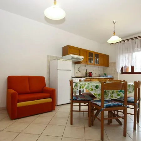 Miranda 1858 Apartamento Fažana