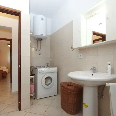 Miranda 1858 Apartament Fažana